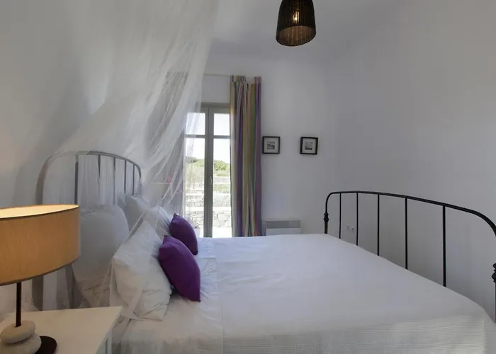 Kallisti Myrtia - Idyllic - Views, Garden, Nr Naousa (Paros)